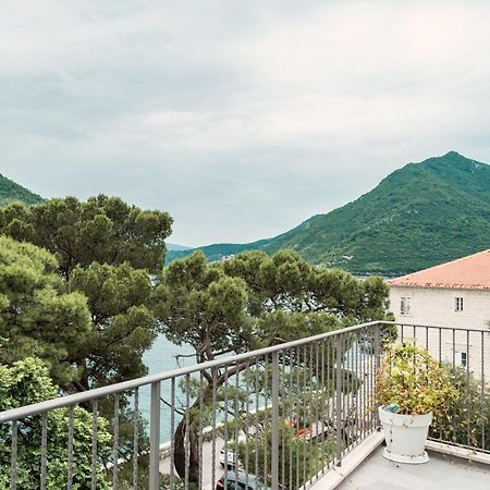 Sunny Port Apartment & Rooms Perast Dış mekan fotoğraf