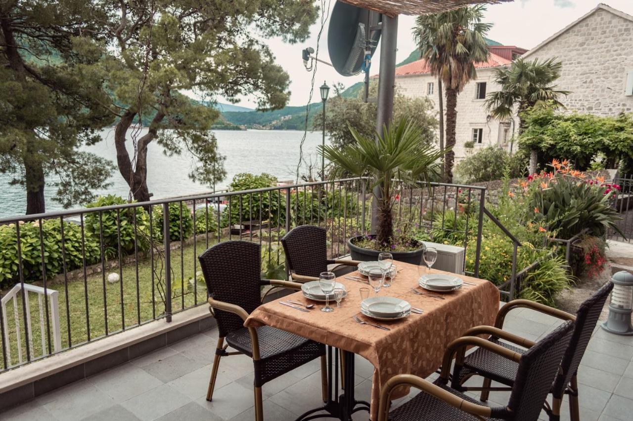 Sunny Port Apartment & Rooms Perast Dış mekan fotoğraf