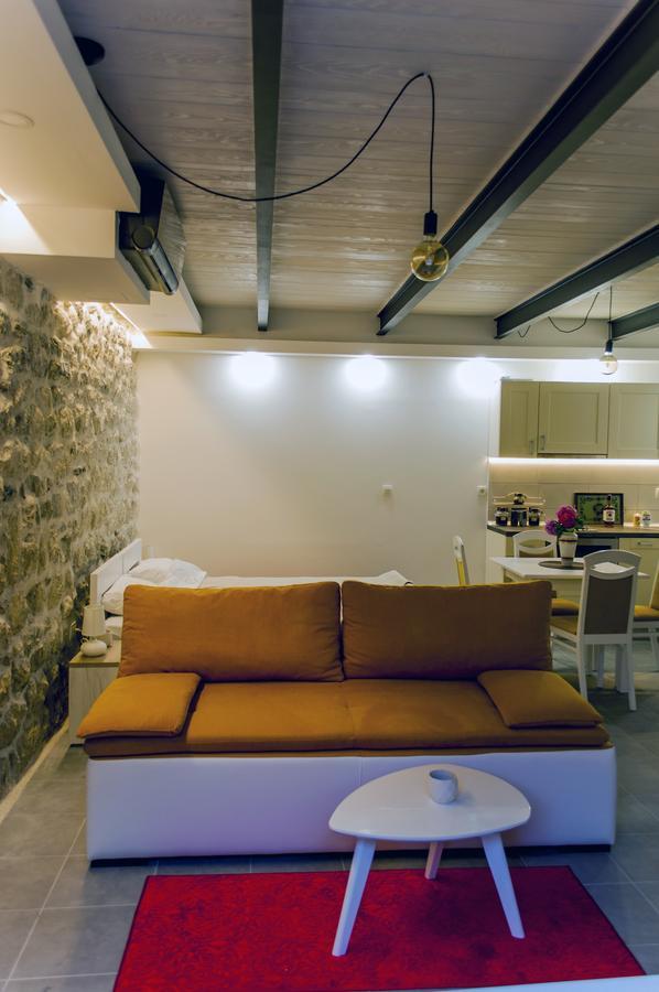 Sunny Port Apartment & Rooms Perast Dış mekan fotoğraf