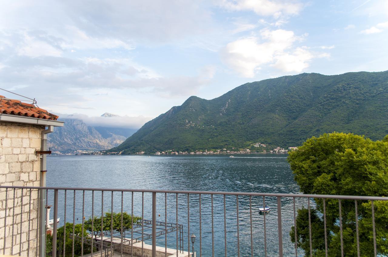 Sunny Port Apartment & Rooms Perast Dış mekan fotoğraf