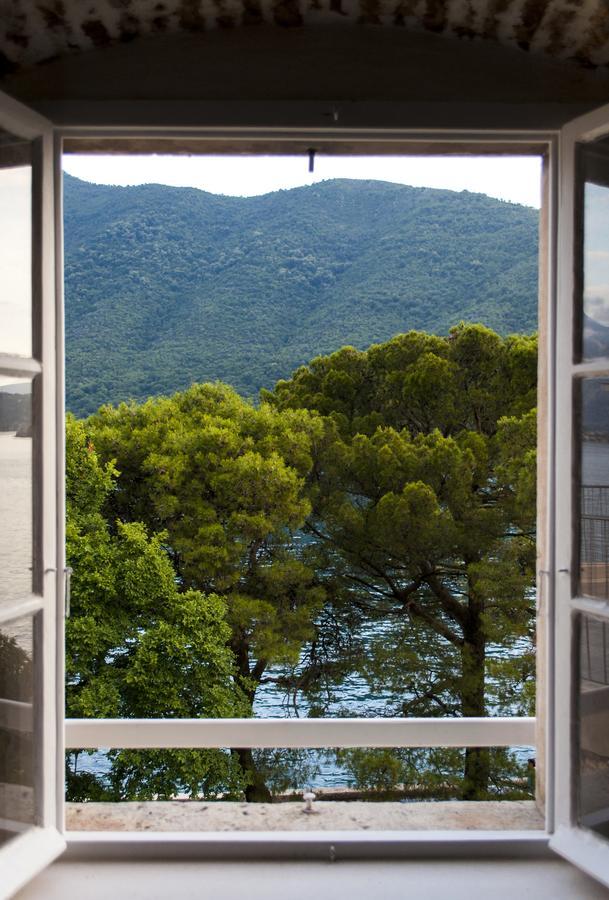 Sunny Port Apartment & Rooms Perast Dış mekan fotoğraf