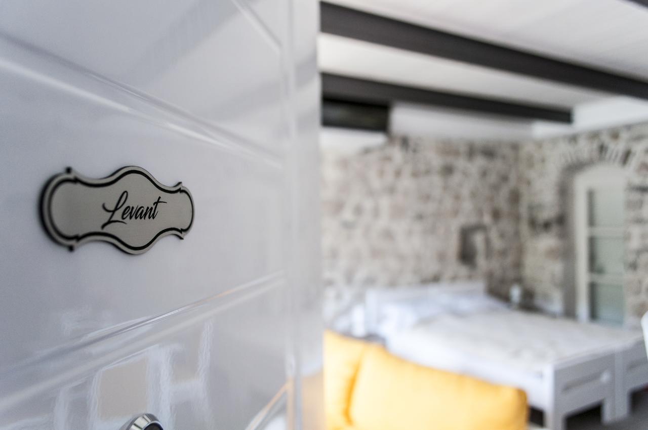Sunny Port Apartment & Rooms Perast Dış mekan fotoğraf